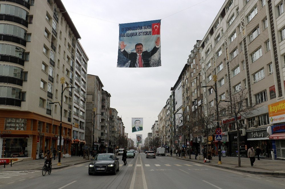 Muhsin Yazıcıoğlu Ve Yol Arkadaşları Böyle Anıldı