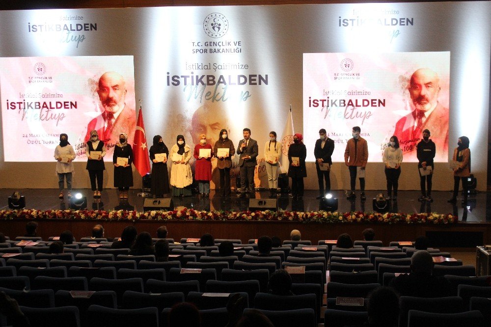 “i̇stiklal Şairimize İ̇stikbalden Mektup Yarışması” Ödül Töreni Gerçekleştirildi