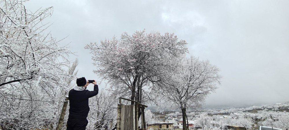 Karabük’te Kar Yağışı İle Birlikte Kartpostallık Görüntüler Ortaya Çıktı
