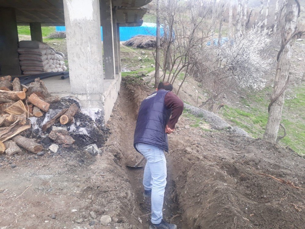 Şenoba’da Altyapı Çalışmaları Sürüyor