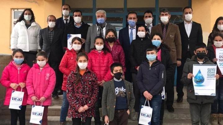 Vaski̇, Depremden Etkilenen Öğrencileri Unutmadı