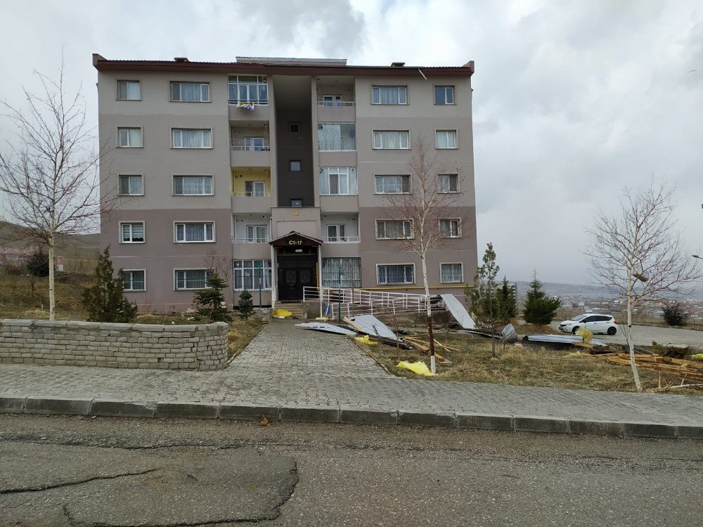 Van’da Fırtına Etkili Oldu