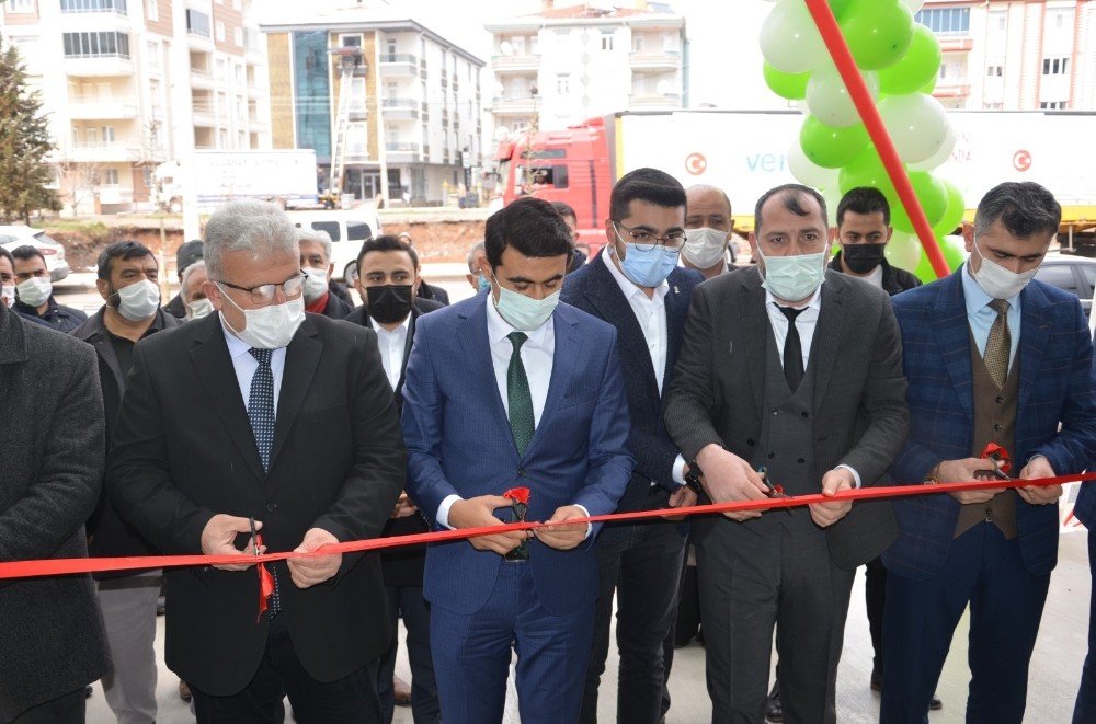 Aksaray’da İhtiyaç Sahipleri İçin Sosyal Market Açıldı