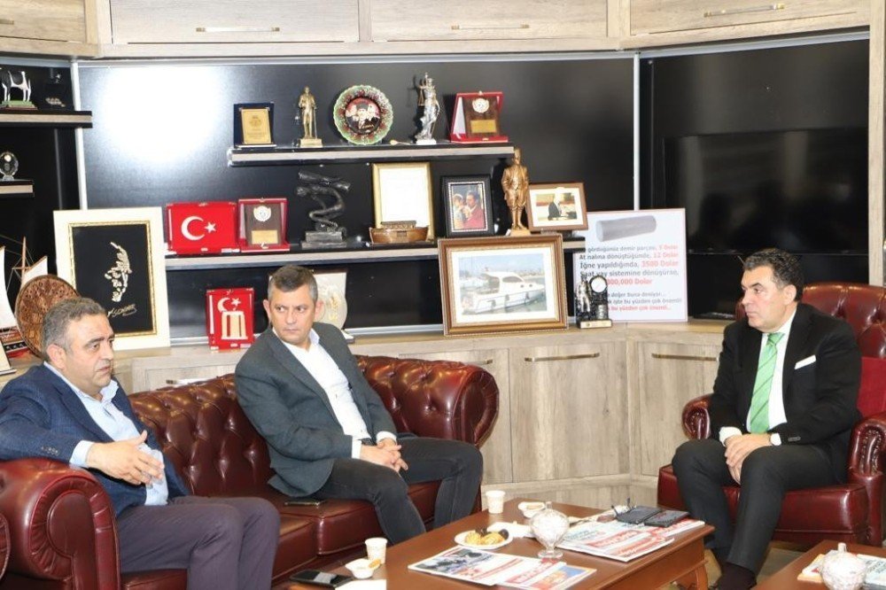 Özel’den Başkan Demir’e Ziyaret