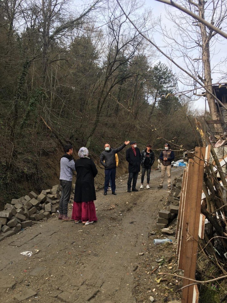 Başkan Bozkurt Güdüller’de Yaşayan Vatandaşlarla Bir Araya Geldi