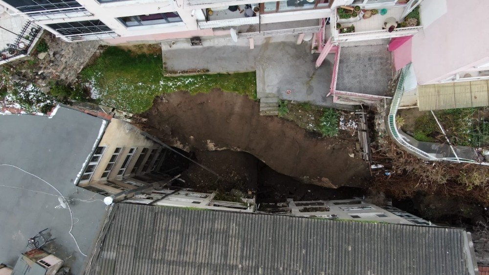 Bursa’da Toprak Kayması