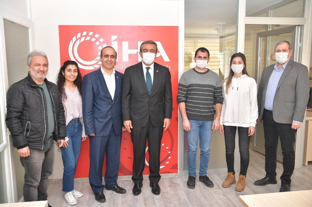 Başkan Çetin Ve Rektör Tuncel’den İ̇ha’ya Ziyaret