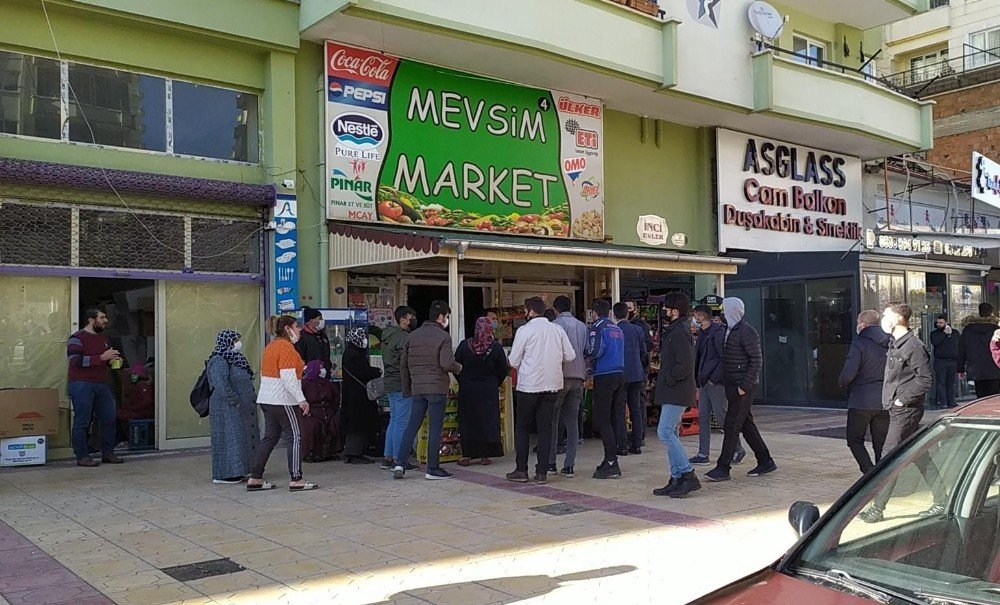 Çalıştığı Markette Kafasından Vurulmuş Halde Bulundu