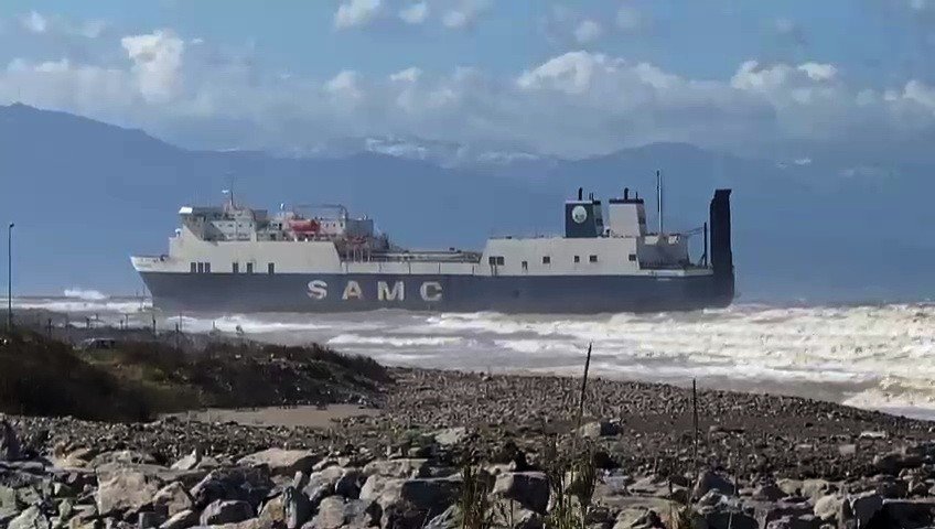 İ̇skenderun Körfezinde Hacizli Gemi Karaya Oturdu