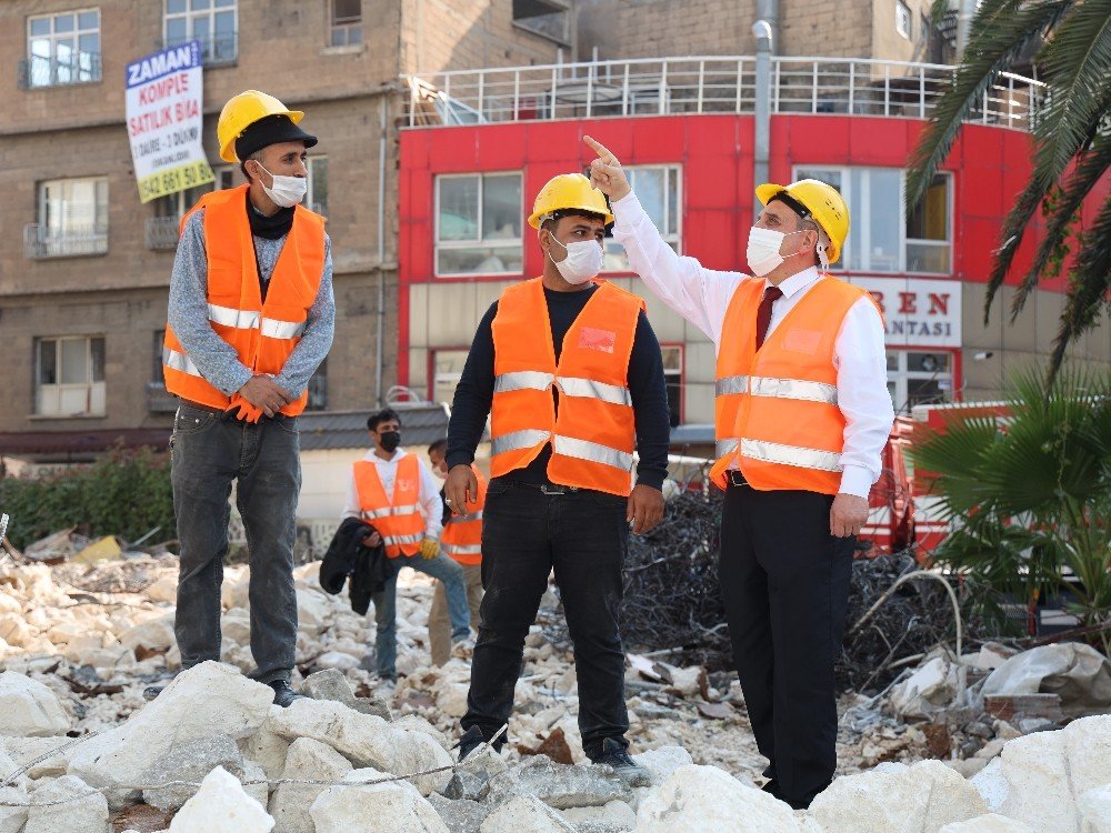 Kızılay Meydanı Projesi’nde Tapu Alındı