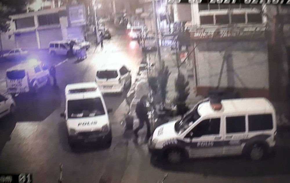 Siverek’te İki Grup Arasında Bıçaklı, Sopalı Kavga: 1 Ölü