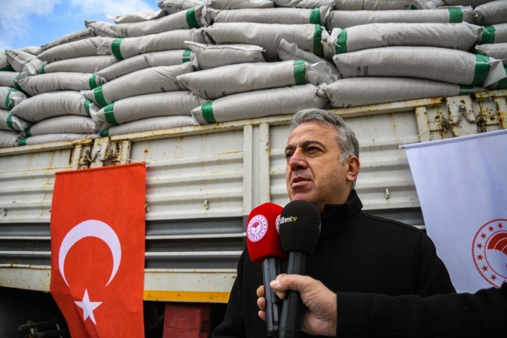 Tohumlar En Erken Kayseri’de Toprakla Buluşturuldu