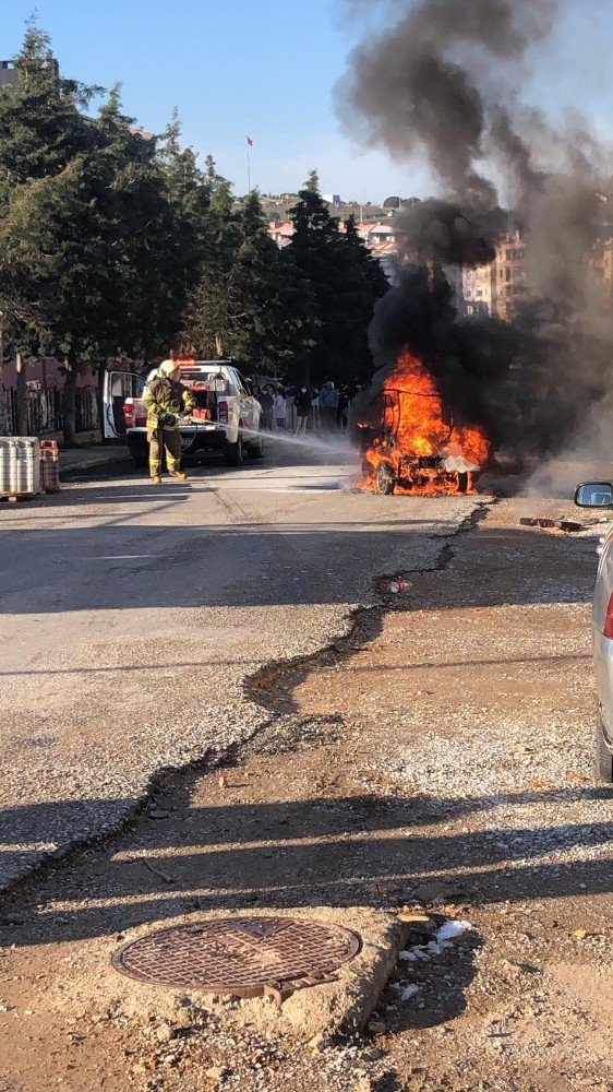 Üç Tekerlekli Elektrikli Motor Küle Döndü