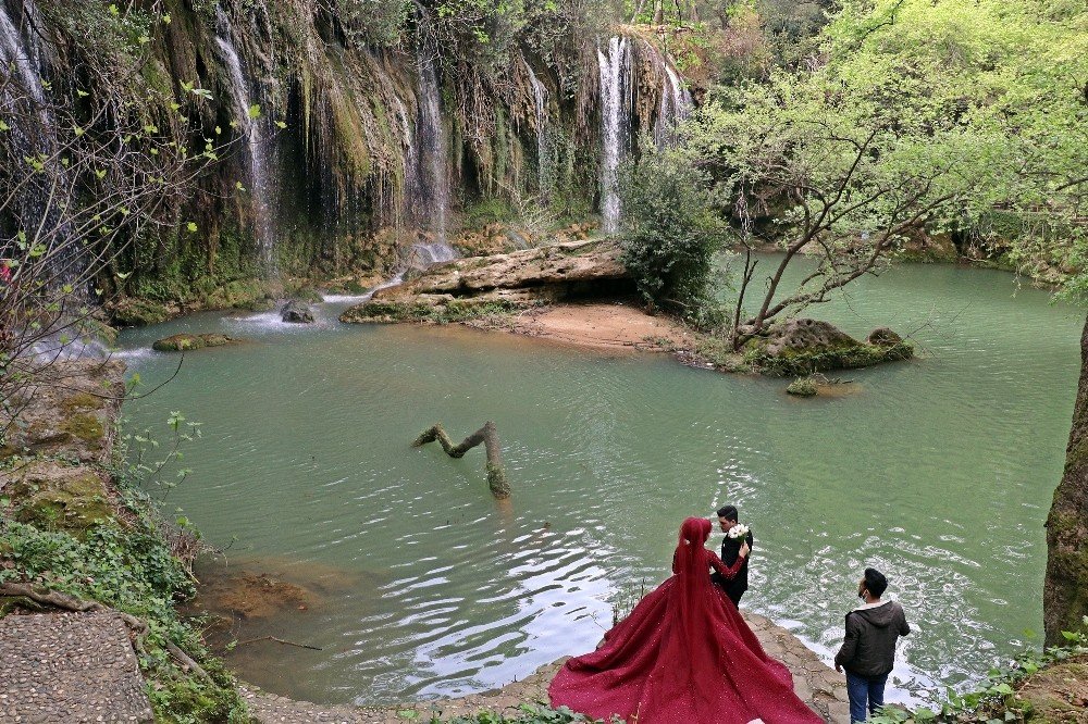 Antalya’nın Doğal Fotoğraf Stüdyosu: Kurşunlu Şelalesi