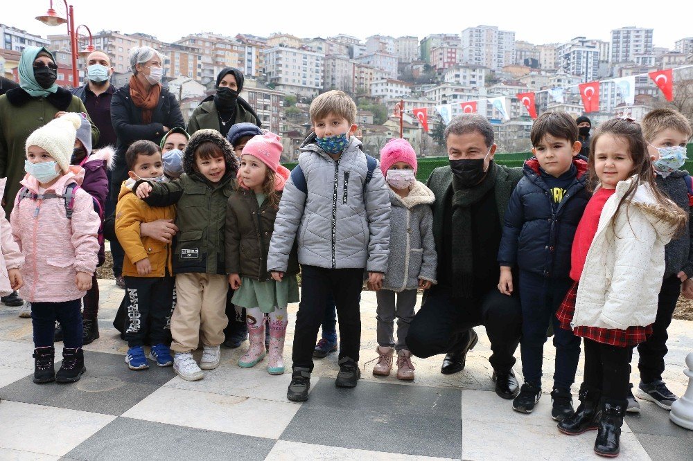 Karadolap Anaokulu’nda Miniklerin Fidan Dikim Heyecanı