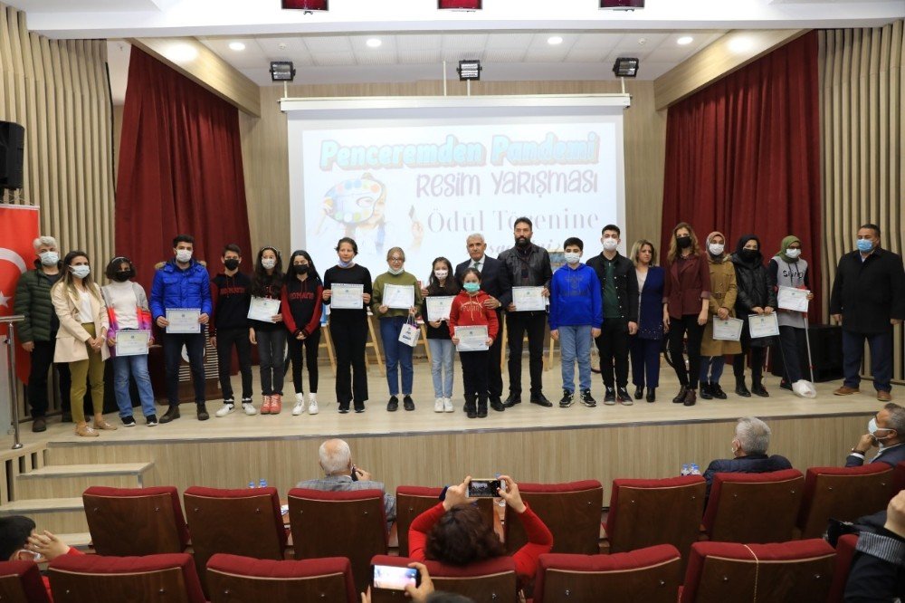 “penceremden Pandemi” Yarışmasının Ödülleri Sahiplerini Buldu