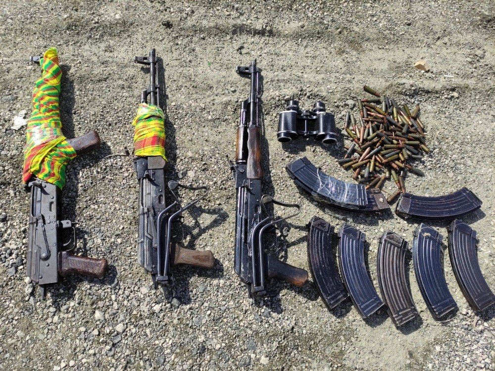 Van’da Pkk/kck Terör Örgütüne Ait Silah Ve Mühimmat Ele Geçirildi