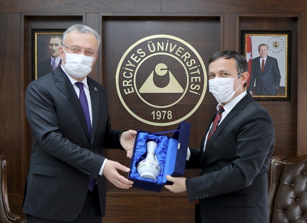 Bingöl Ve Binali Yıldırım Üniversiteleri Rektörlerinden Erü Rektörü Çalış’a Ziyaret