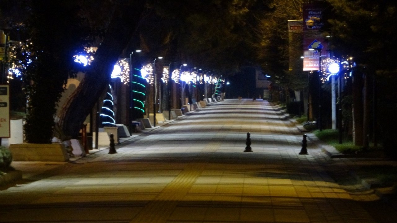 Kırklareli’nde 32 Saatlik Sokağa Çıkma Yasağı Başladı