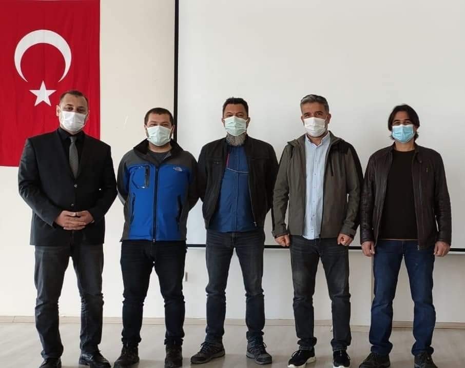 Arka Plan’da Fotoğraf Derneği’nde Nöbet Değişimi