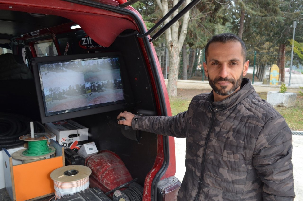 Bir İlki Gerçekleştirerek Test Aracı Tasarladı