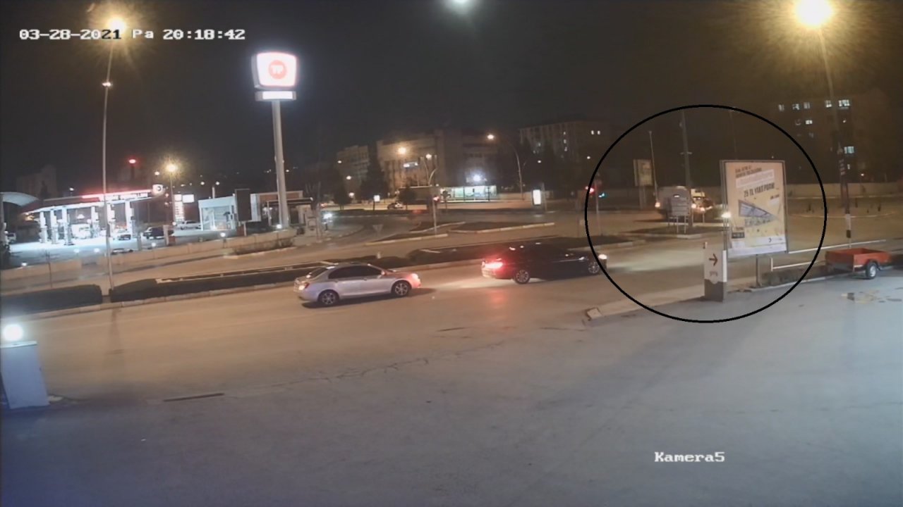 Hasta Taşıyan Ambulans Ve Otomobilin Karıştığı Kaza Kamerada