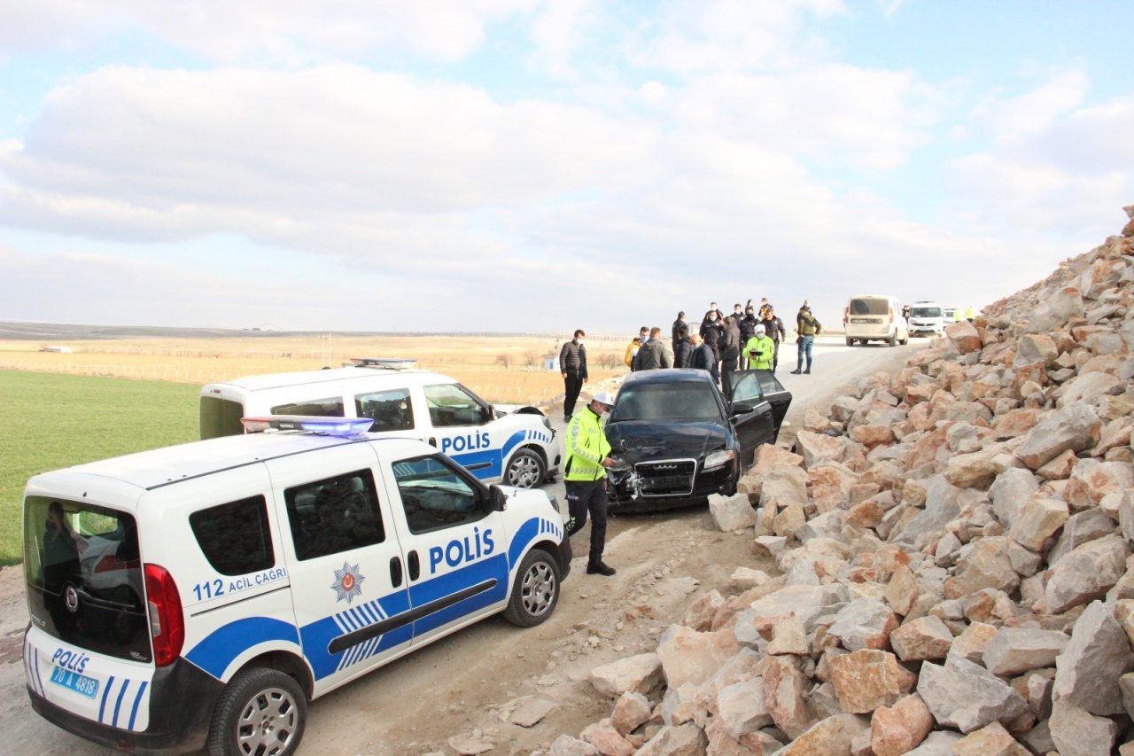 Karaman’da Silahla Yaralama Şüphelisi 5 Kişi Polis Aracıyla Çarpışınca Yakalandı