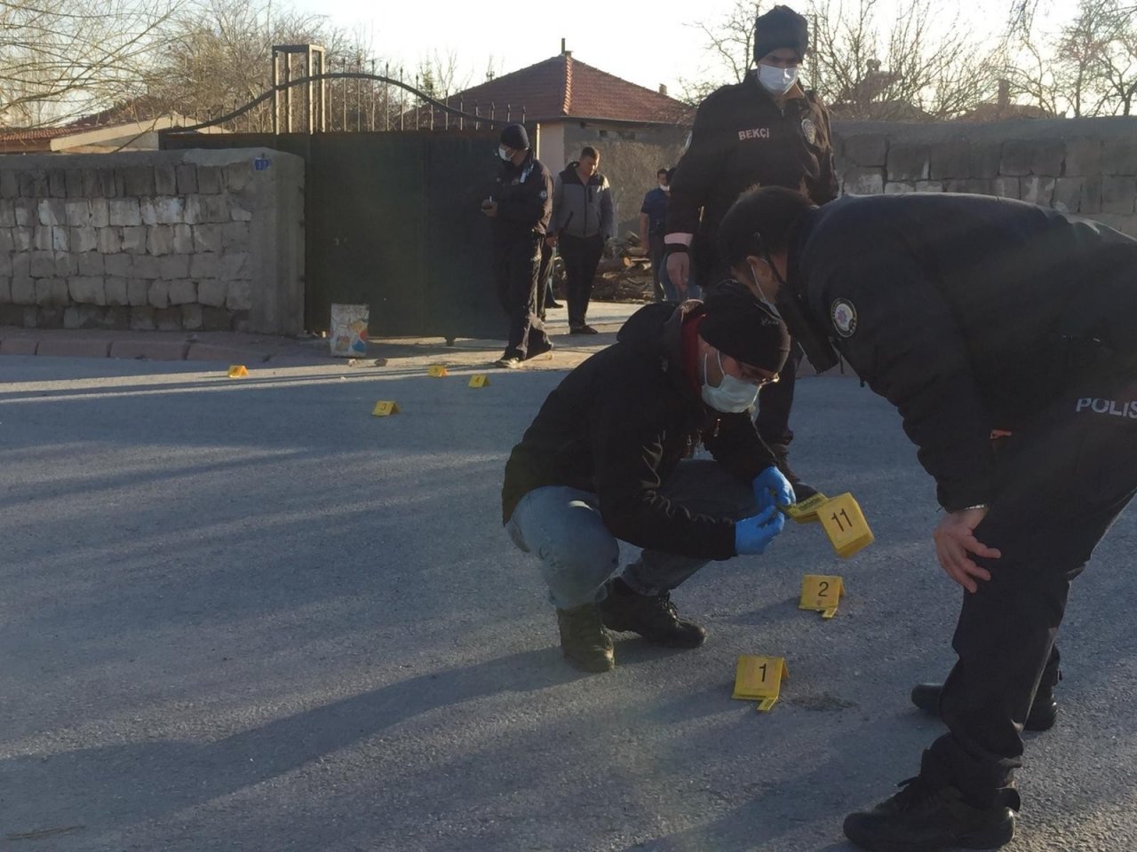 Adeta Kurşun Yağdırdılar