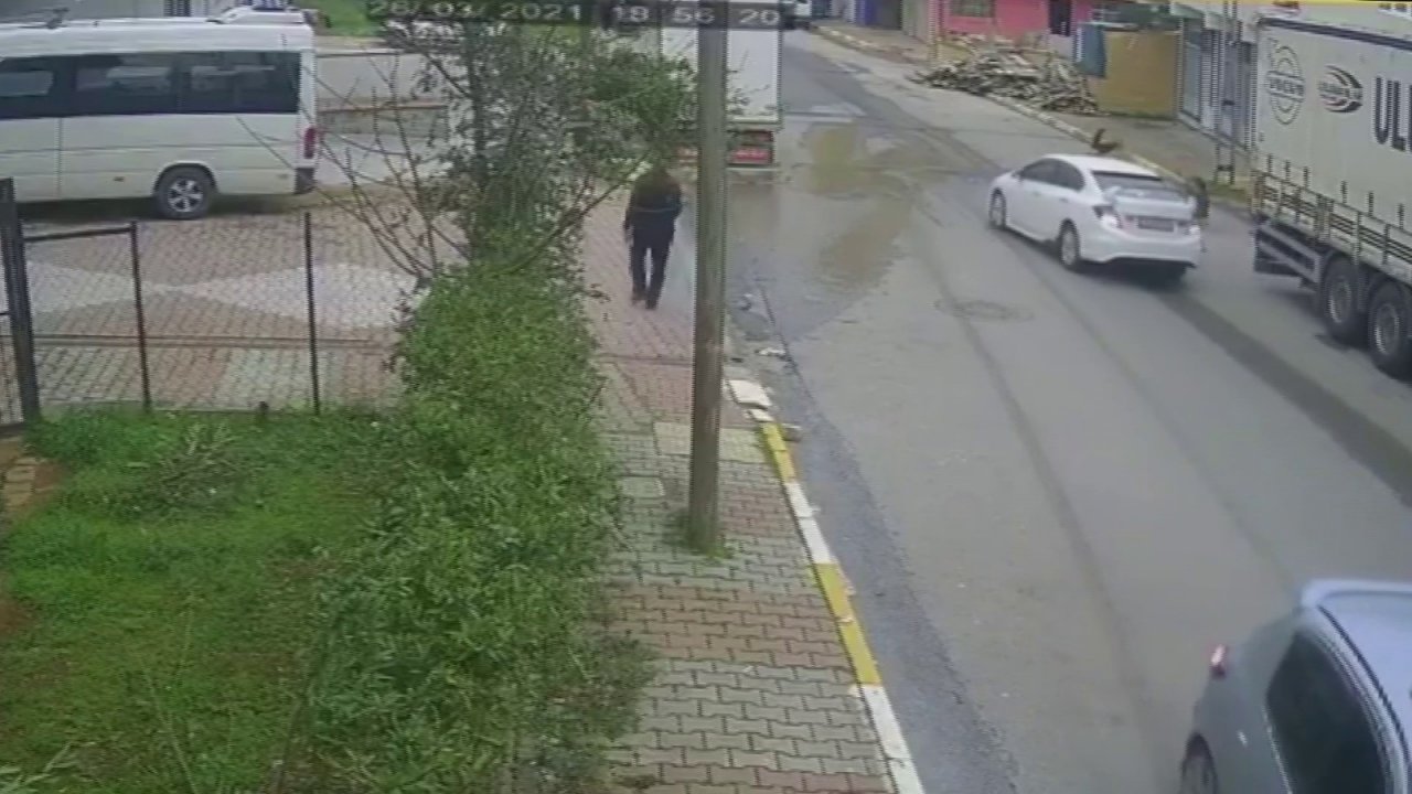 Sultanbeyli’de 5 Yaşındaki Çocuğa Çarpan Sürücü Kaçtı