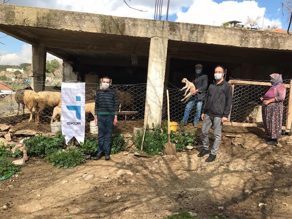 Görme Engelli Gence İ̇şkur’dan Hibe Desteği