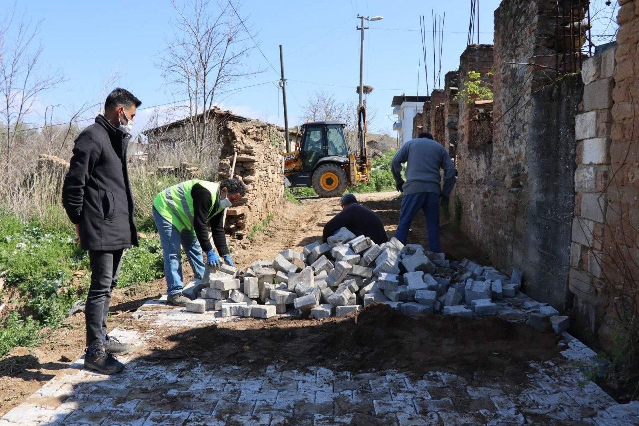 Başkan Özcan; “köylerimize Hizmet İçin Çalışmaya Devam Ediyoruz”