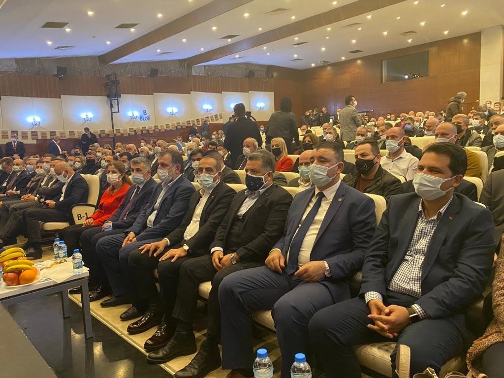 İ̇zmir Mardinliler Federasyonunda Ahmet Tunç Güven Tazeledi