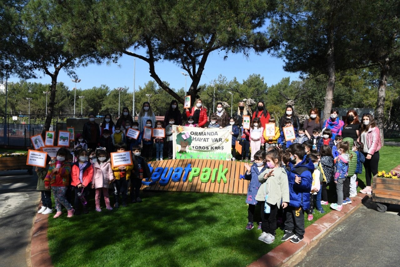 Hayatpark’ı Gezen Öğrencilere Orman Sevgisi Anlatıldı