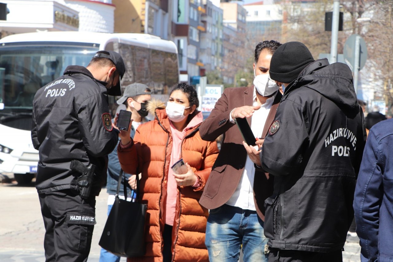 Virüsün Zirve Yaptığı Samsun’a Ankara Ve İ̇stanbul’dan Polis Takviyesi