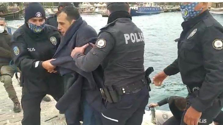 Falezlerdeki Manzaranın Sonu Denizde Bitti