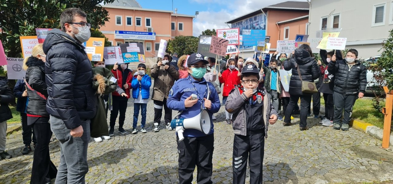 Bahçelievler’de “yayalar Kırmızı Çizgimiz” Uygulaması