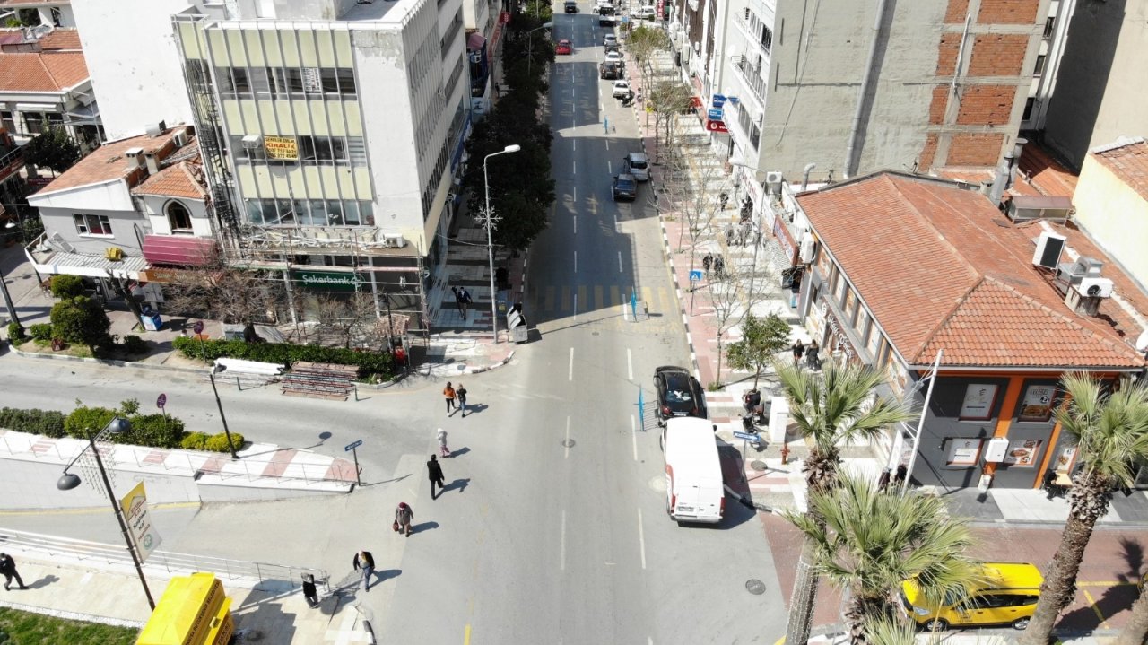 Manisa’nın Risk Grubu Değişti, Pazar Günü Kısıtlaması Geri Geldi