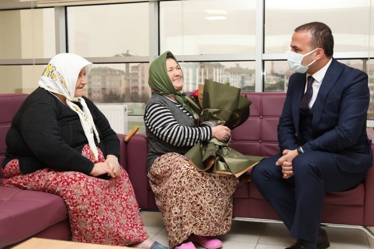 Başkan Kibar’dan Huzurevi Sakinlerine Ziyaret