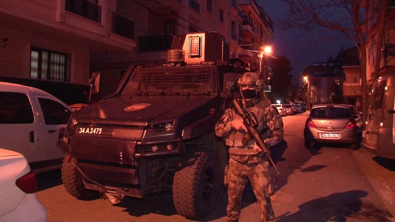 İ̇stanbul’da Narkotik Operasyonu: 26 Kişi Yakalandı