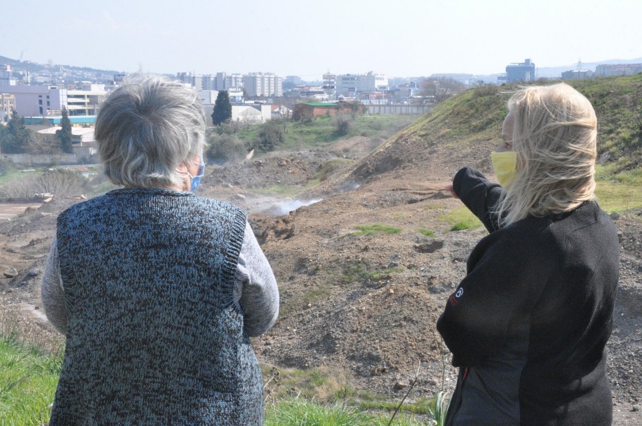 İ̇zmir’in Çernobil’i Tehlike Saçmaya Devam Ediyor