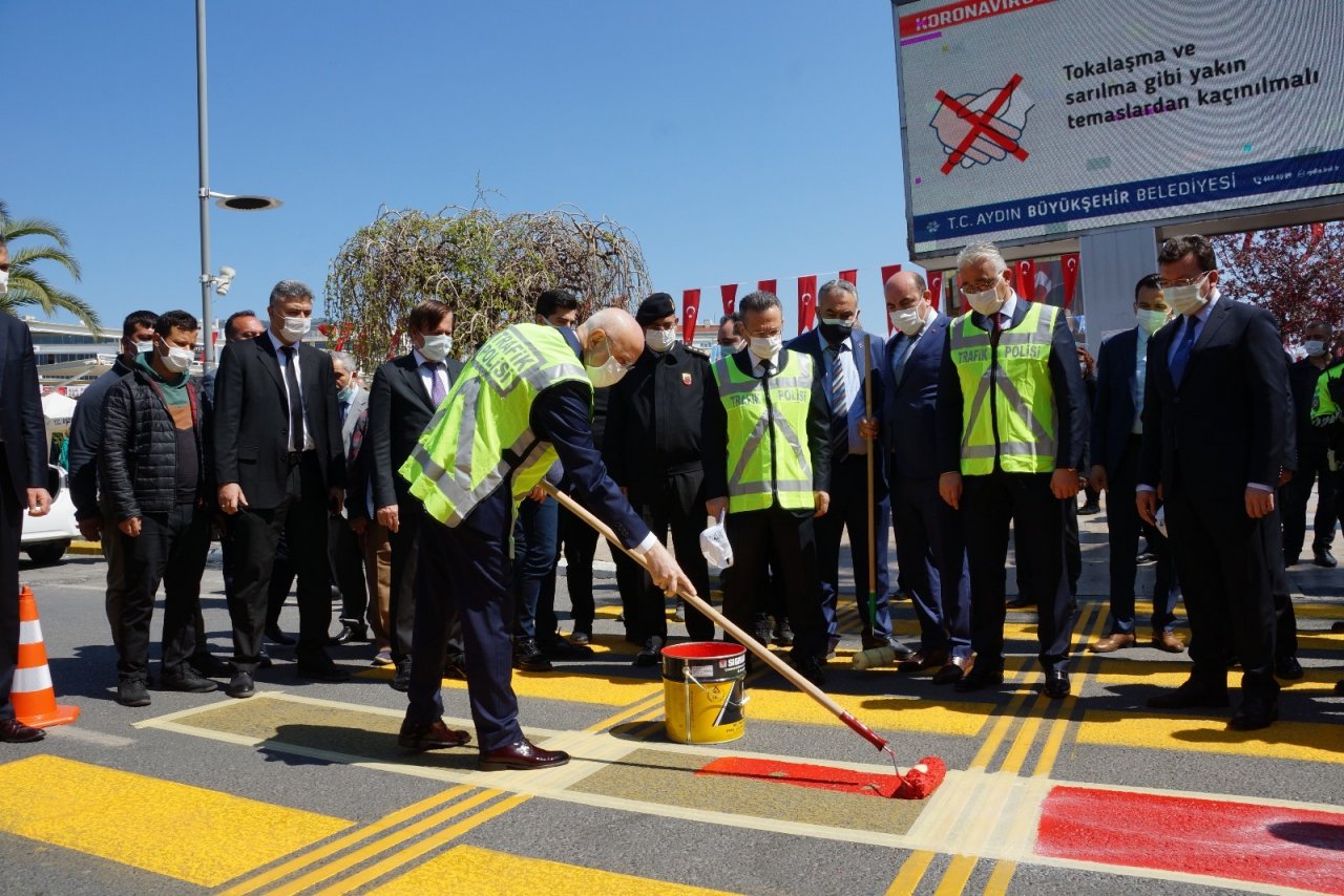 İ̇çişleri Bakan Yardımcısı Erdil, Aydın’da Kırmızı Çizgiyi Çekti