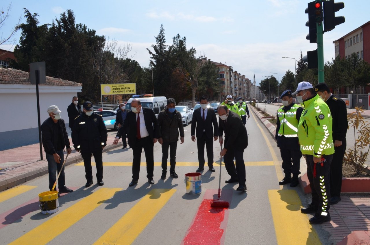 Yaya Önceliğine ‘kırmızı Çizgi’ İle Dikkat Çekildi