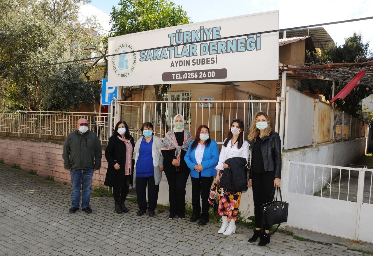 ’engelli Dostu Adü’ Projesi İçin Engelli Dernekleri Ziyaret Edildi