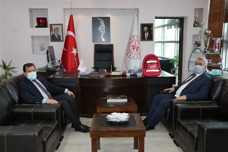 Afad İ̇l Müdürü Atsız, Gençlik Ve Spor İ̇l Müdürü Kabakcı’yı Ziyaret Etti
