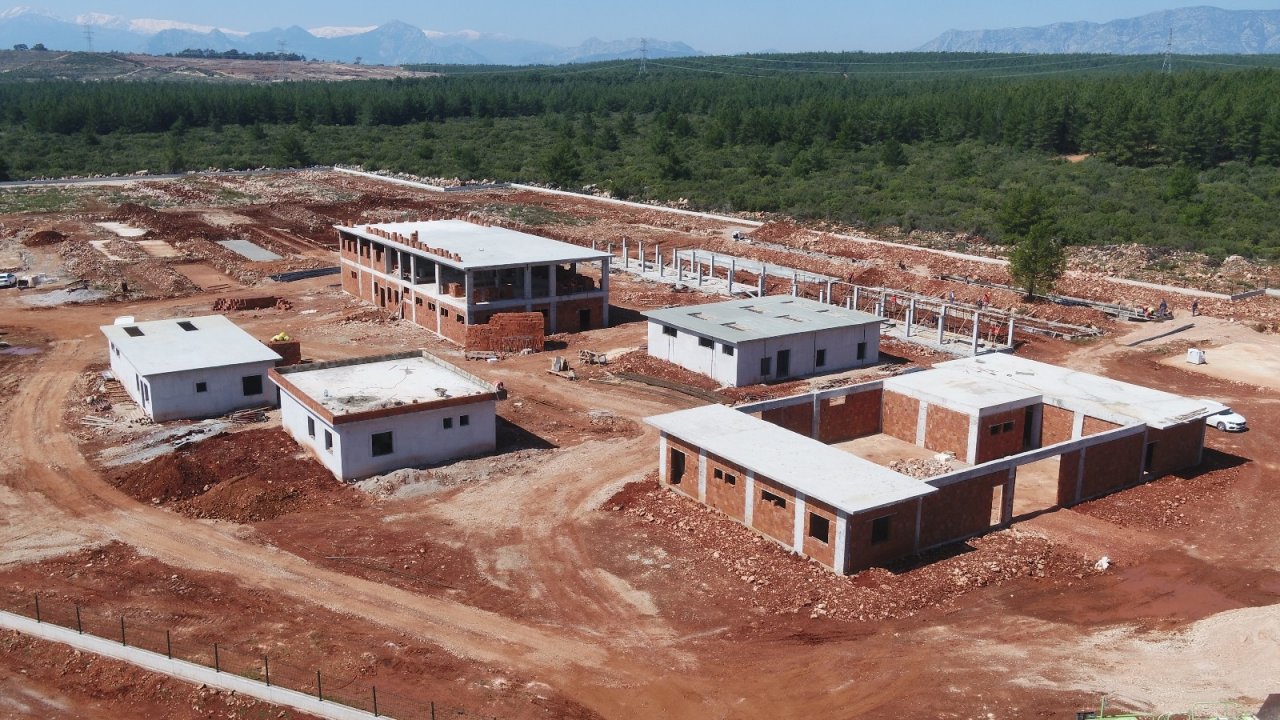 Sokak Hayvanları Bakım Evi Enerji Ve Su Tasarrufu Konularında Örnek Olacak