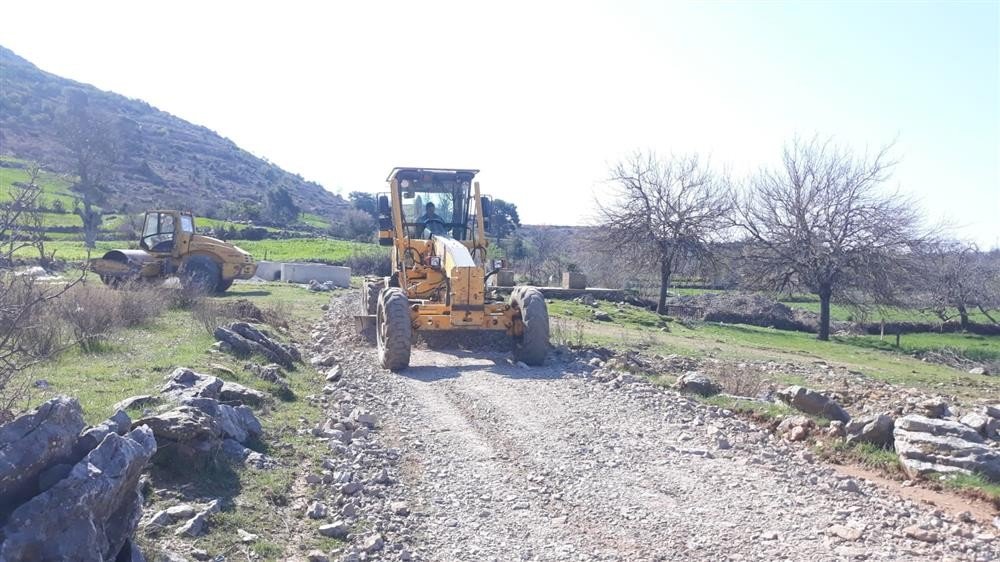 Alanya Belediyesi Kırsalda Çalışmaları Sürdürüyor