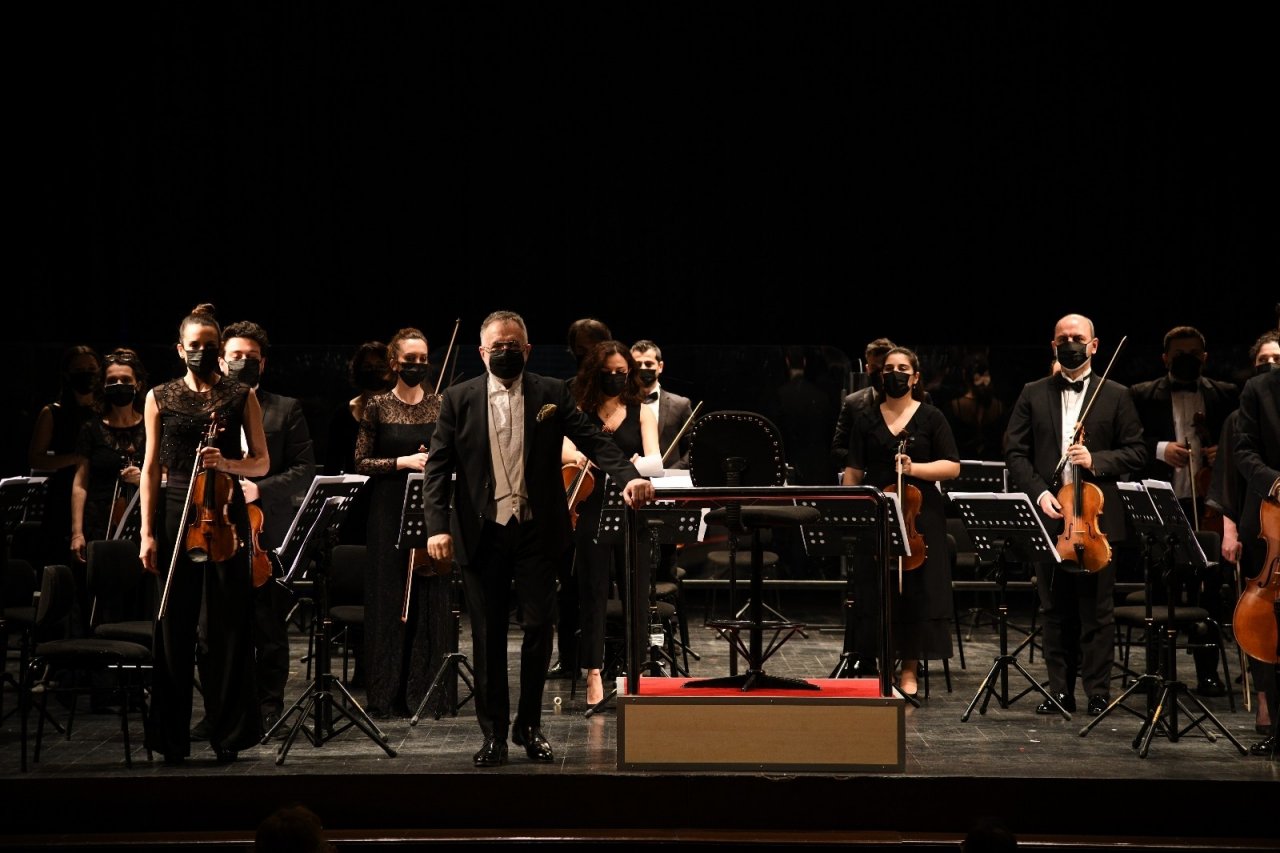 Pandemi Orkestrası’nın Konukları Hakan Şensoy Ve Cihat Aşkın Oldu