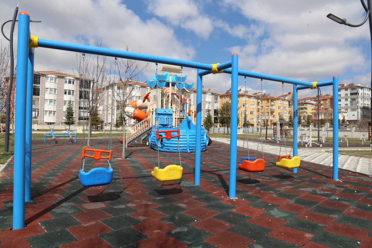 Sivrihisar Yenilenmeye Devam Ediyor