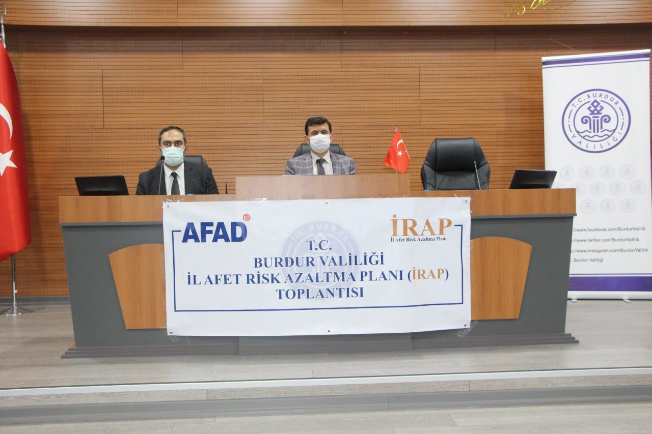 Burdur’da İ̇l Afet Risk Azaltma Planı Toplantısı