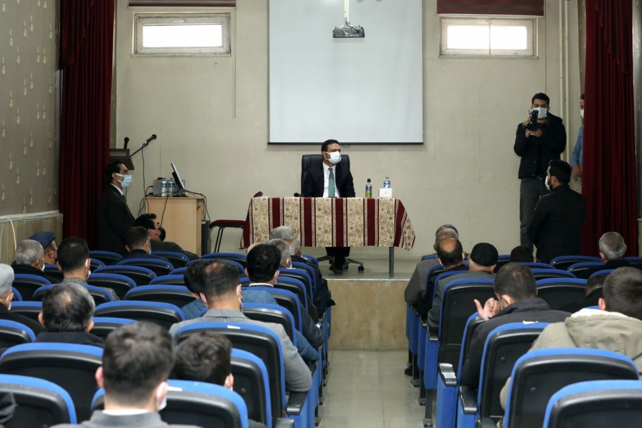 Başkan Vekili Aslan, Seyit Fehim Arvasi Mahallesi Sakinleriyle Bir Araya Geldi